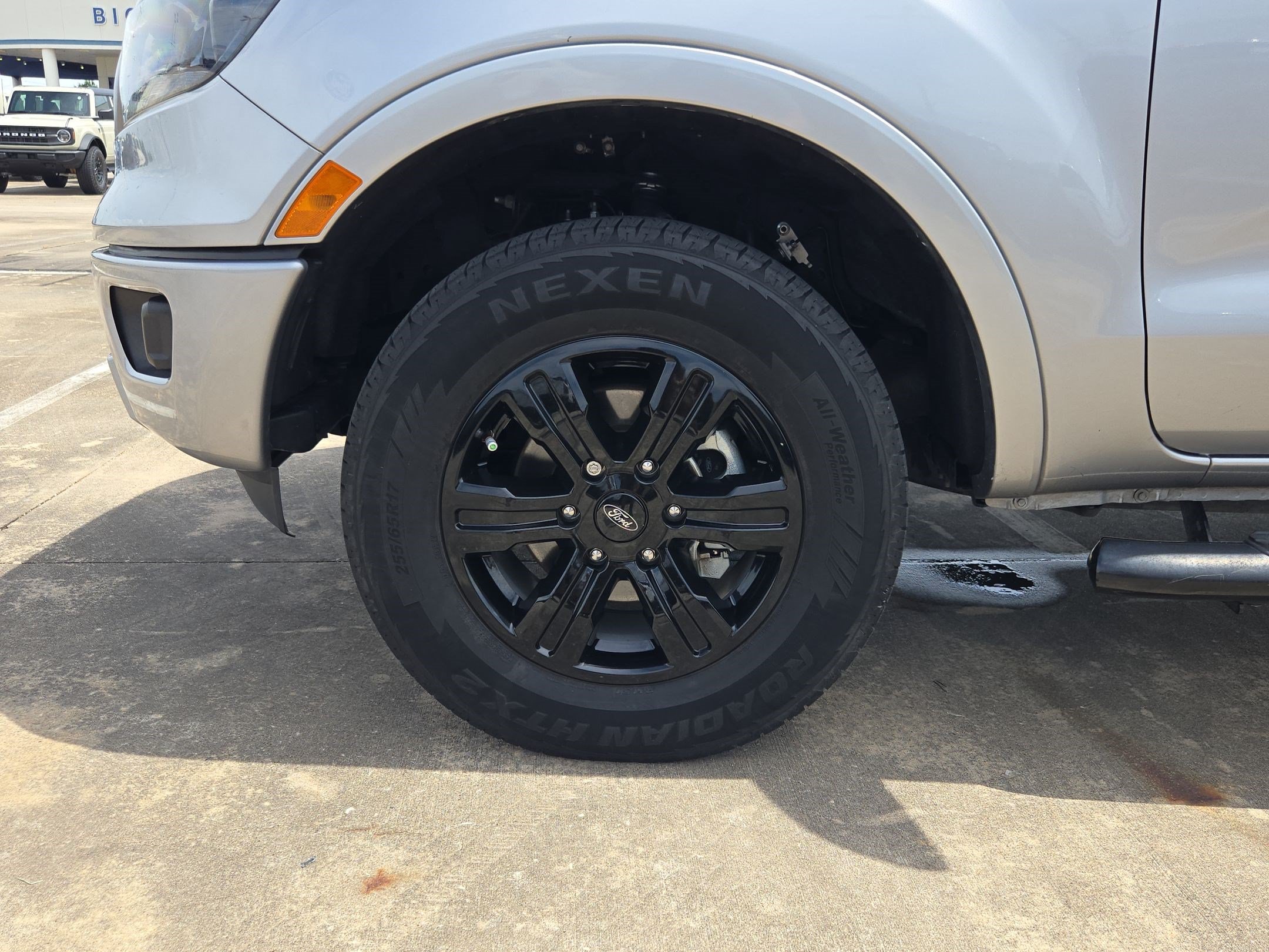 Used 2020 Blue Ford XLT image 10