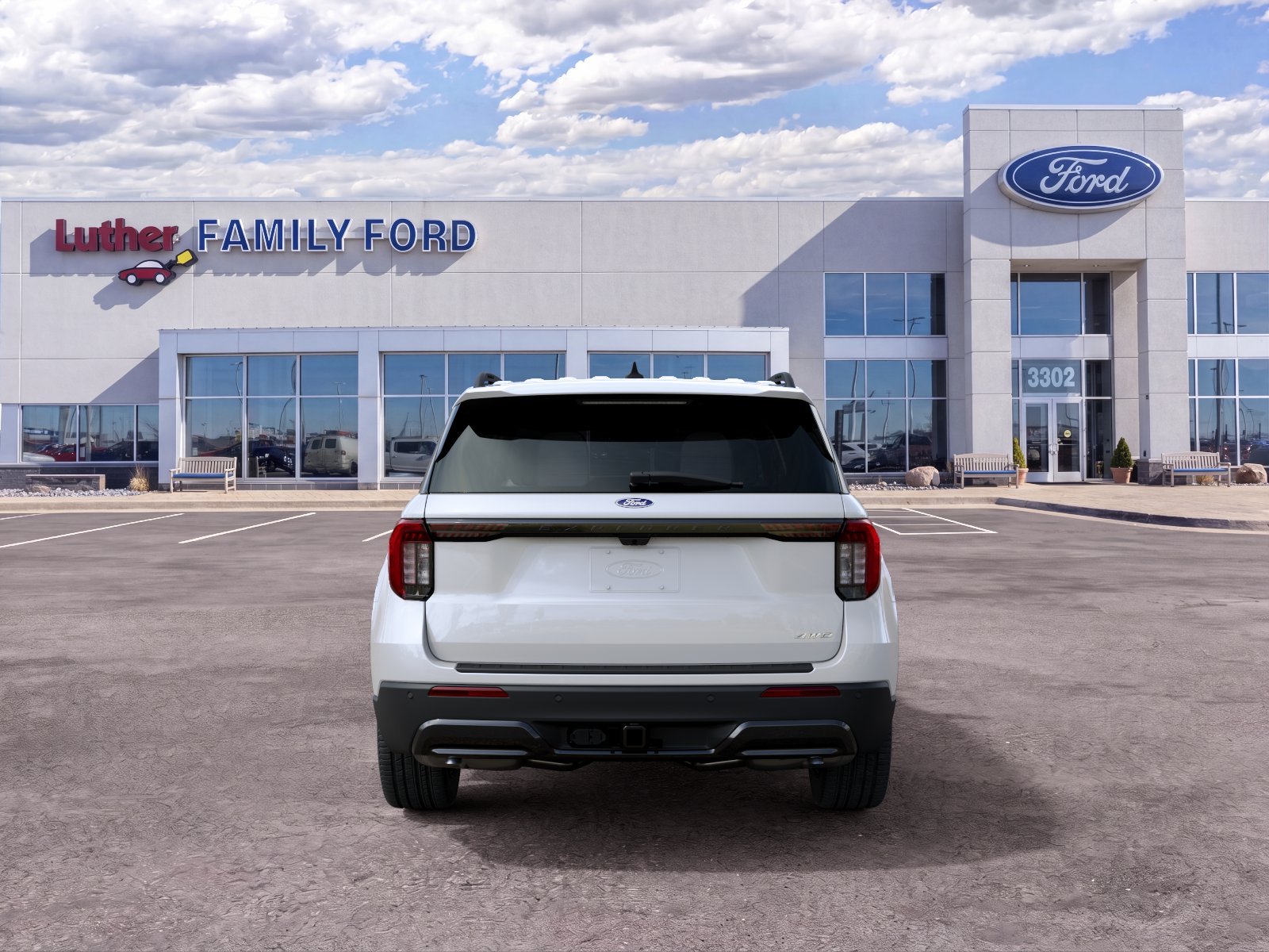 New 2027 Star White Metallic Tri-Coat Ford ST-Line image 44