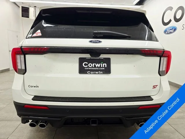 New 2026 Star White Metallic Tri-Coat Ford ST image 4
