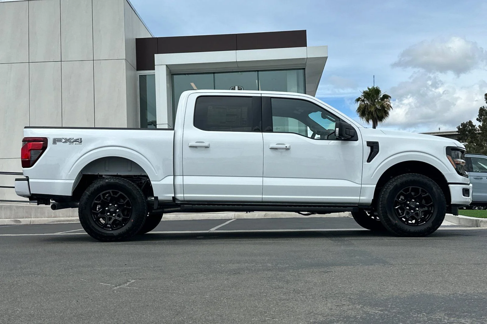 New 2026 White Ford XLT image 2