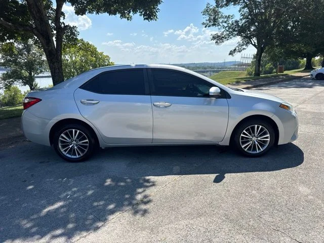 Used 2014 Silver Toyota LE Plus image 8