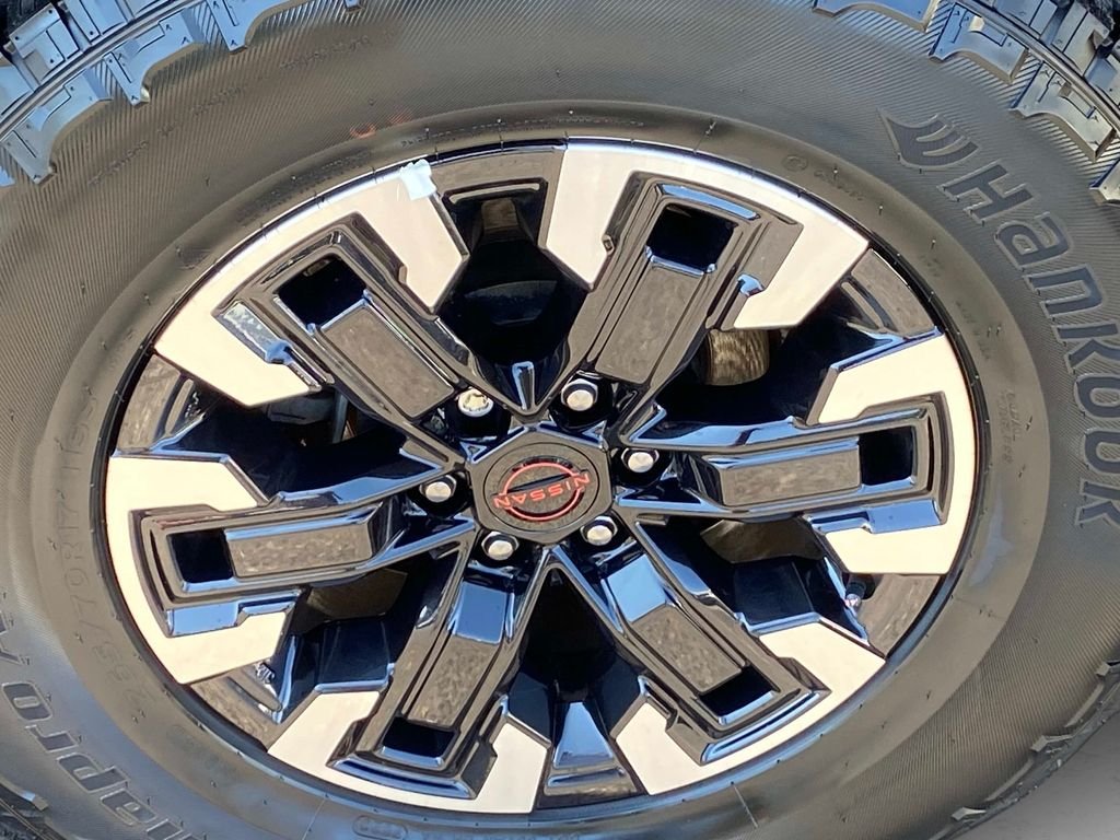 Used 2024 Red Nissan PRO-4X image 31