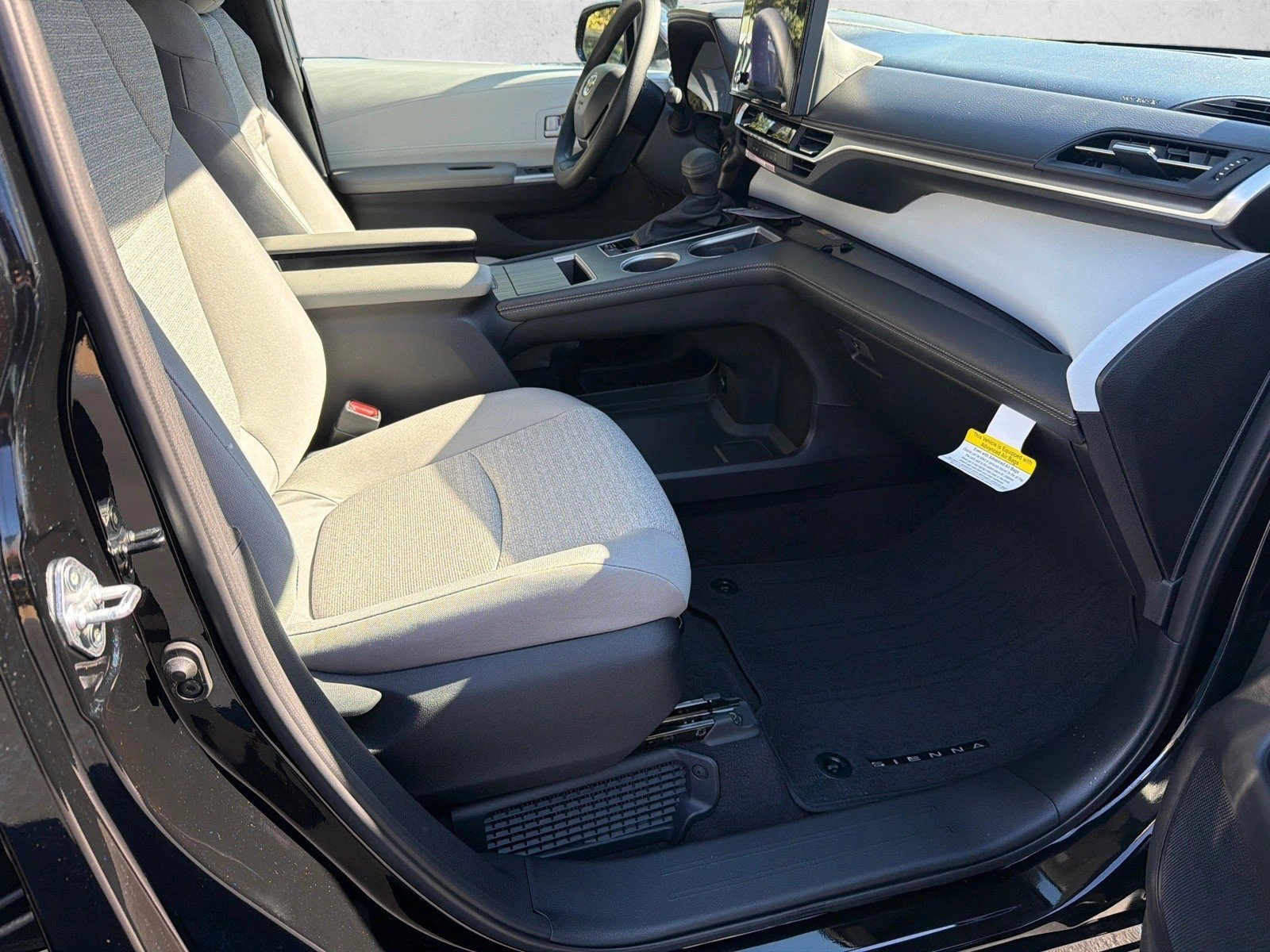 New 2026 Midnight Black Metallic Toyota LE image 13