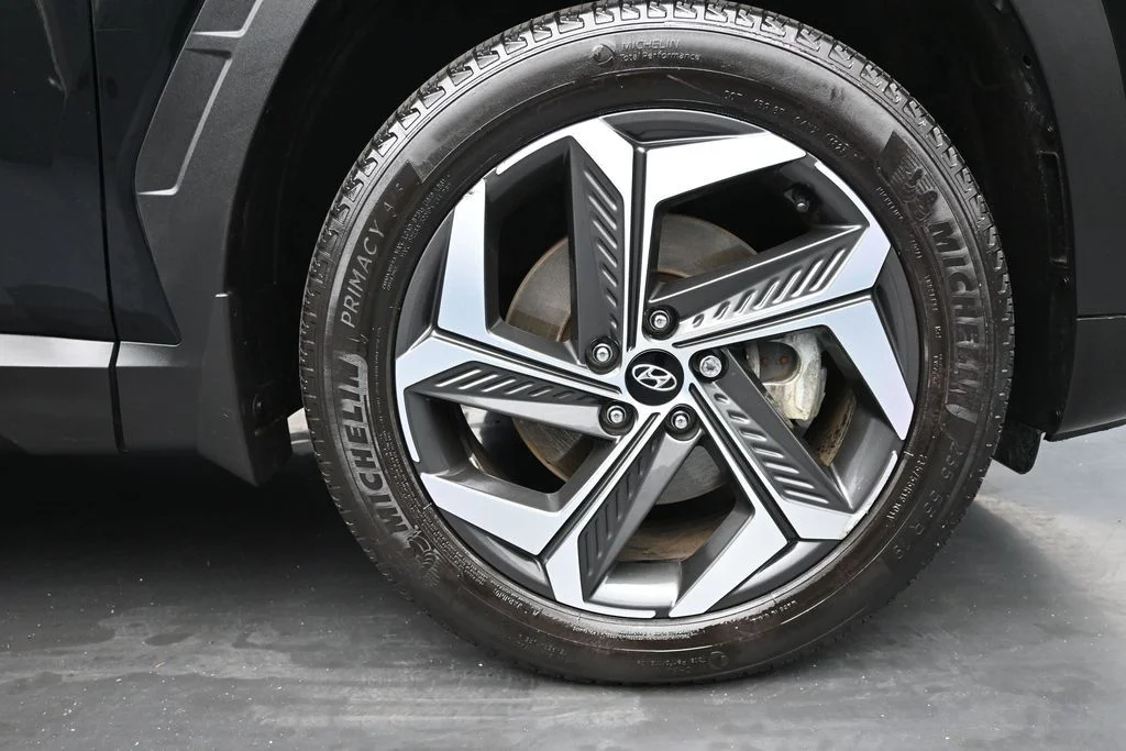 Used 2024 Black Hyundai Limited image 10