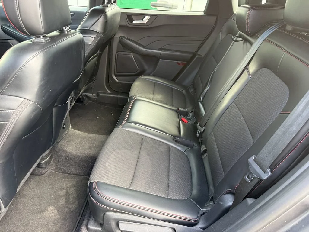 Used 2024 Gray Ford ST-Line image 14