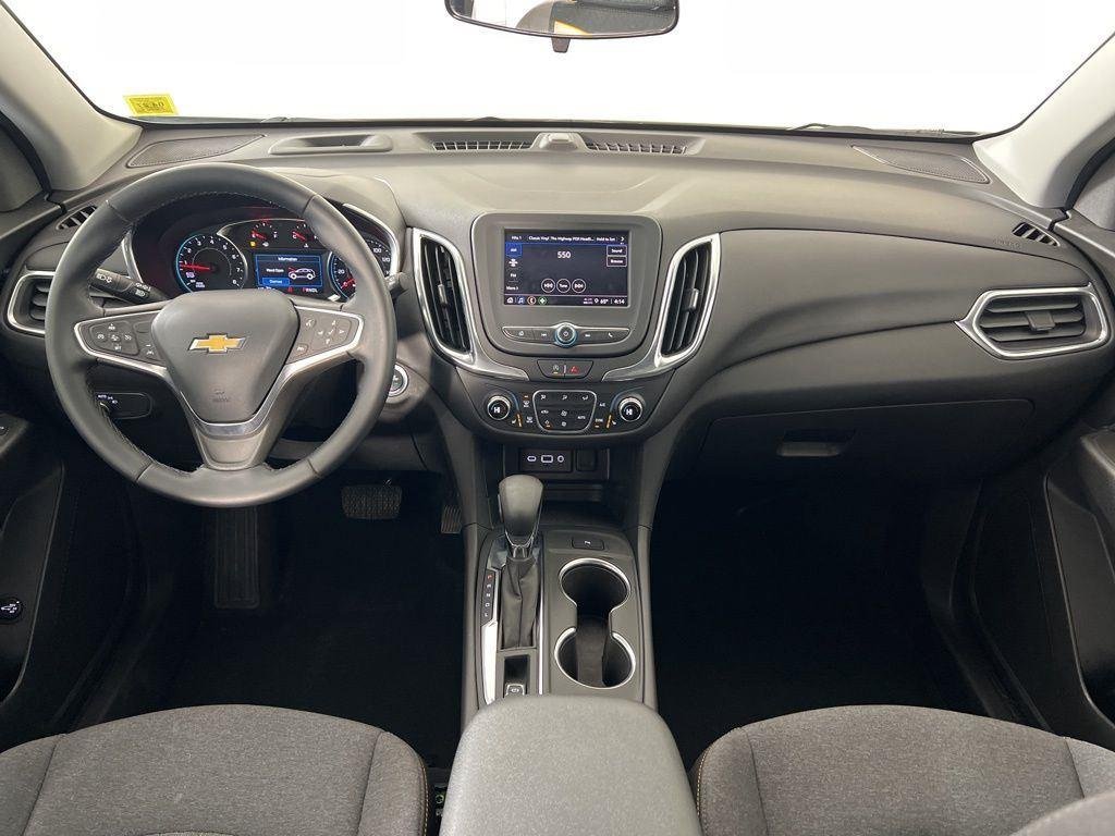 Used 2024 Summit White Chevrolet LT image 27