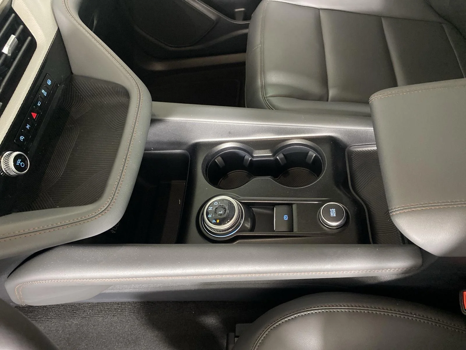 New 2026 Carbonized Gray Metallic Ford Active image 22