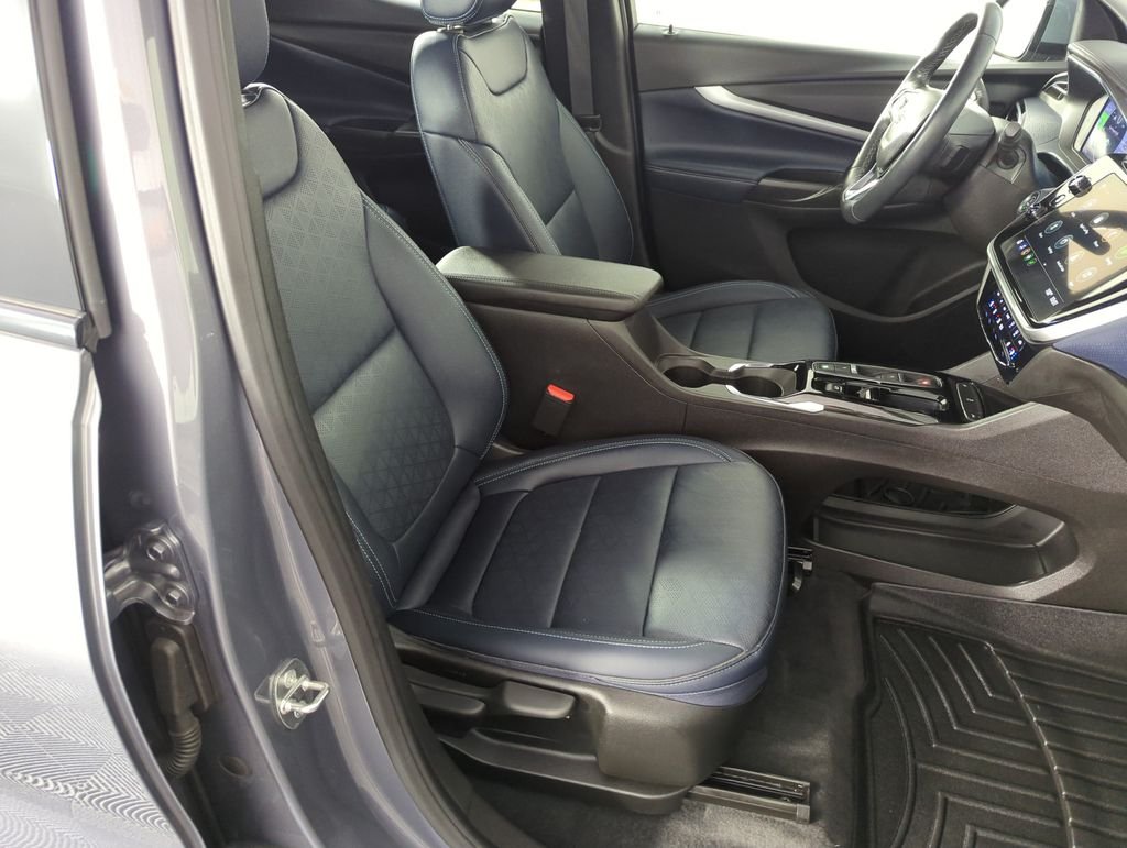 Used 2023 Gray Chevrolet Premier image 35