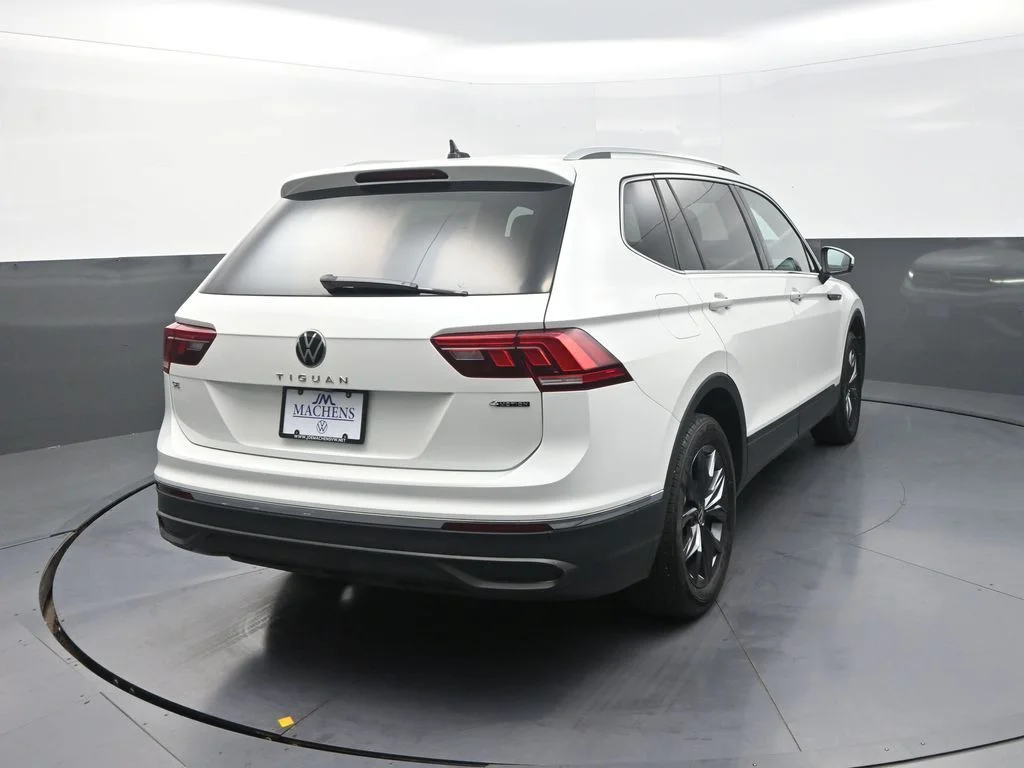 Used 2023 White Volkswagen 2.0T SE image 11