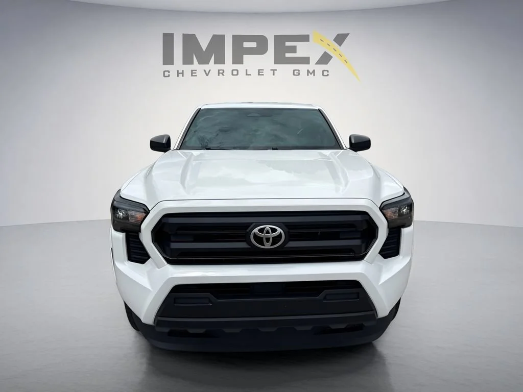 Used 2025 White Toyota SR image 8