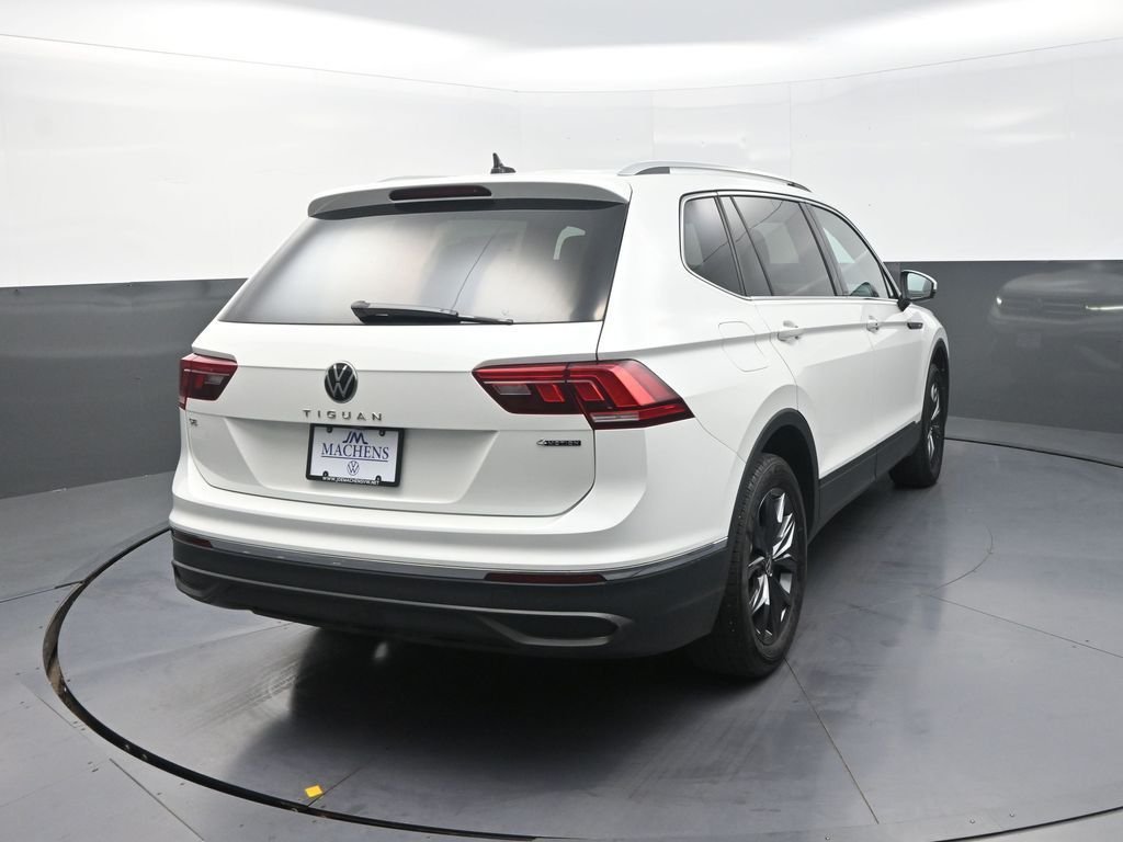Used 2023 White Volkswagen 2.0T SE image 11