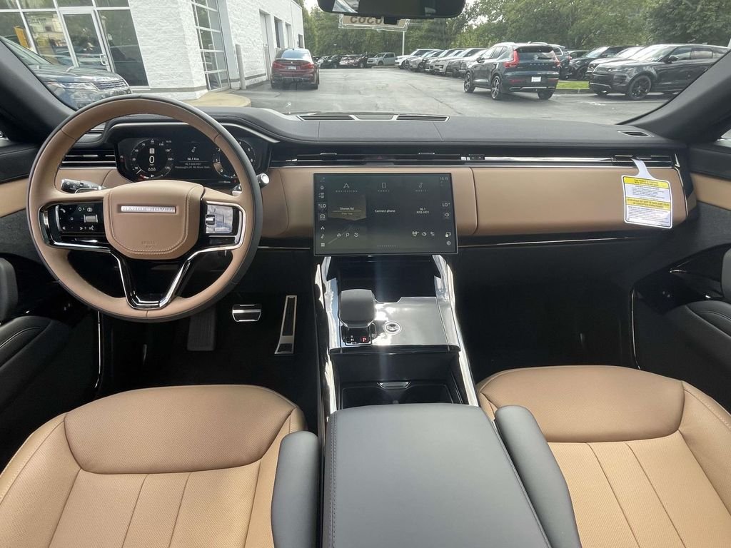 New 2026 Santorini Black Land Rover Dynamic SE image 20