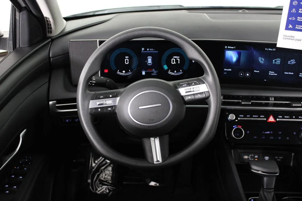 Used 2026 White Hyundai SEL image 9