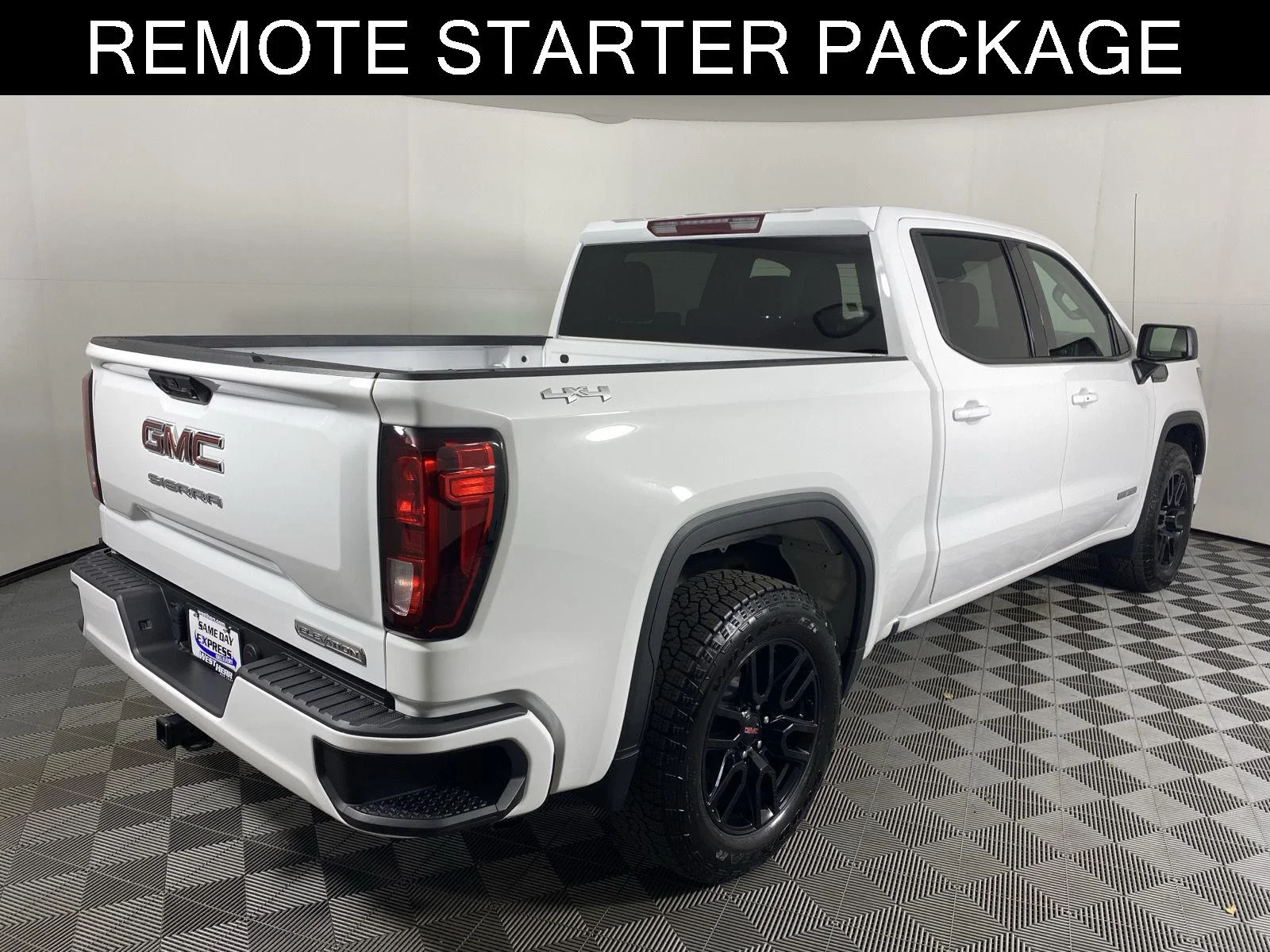 Used 2024 Summit White GMC Elevation image 4