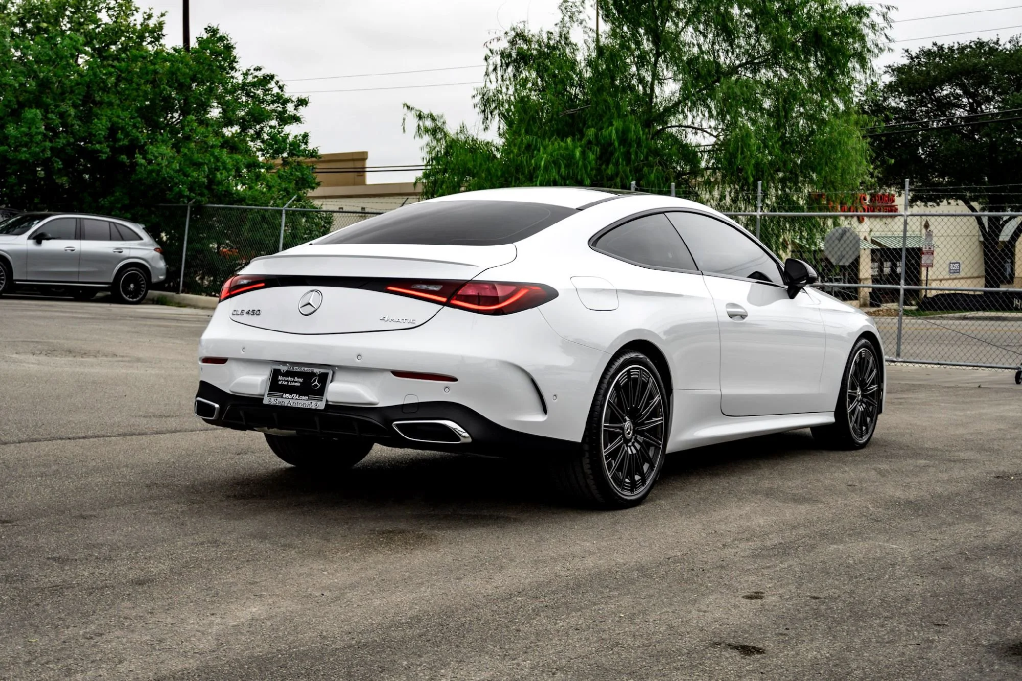 New 2026 White Mercedes-Benz CLE 450 image 4