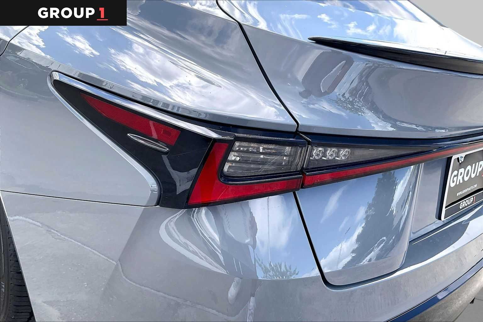 Used 2025 Incognito Lexus F SPORT Design image 26