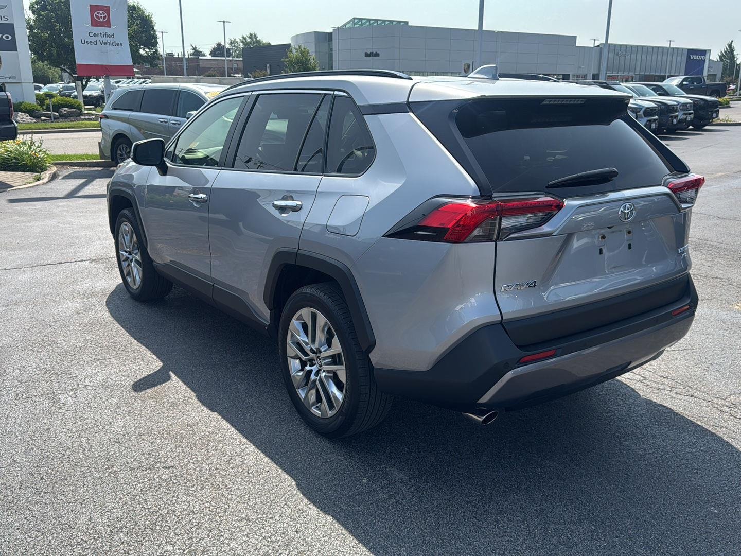 Used 2019 Silver Sky Metallic Toyota Limited image 3
