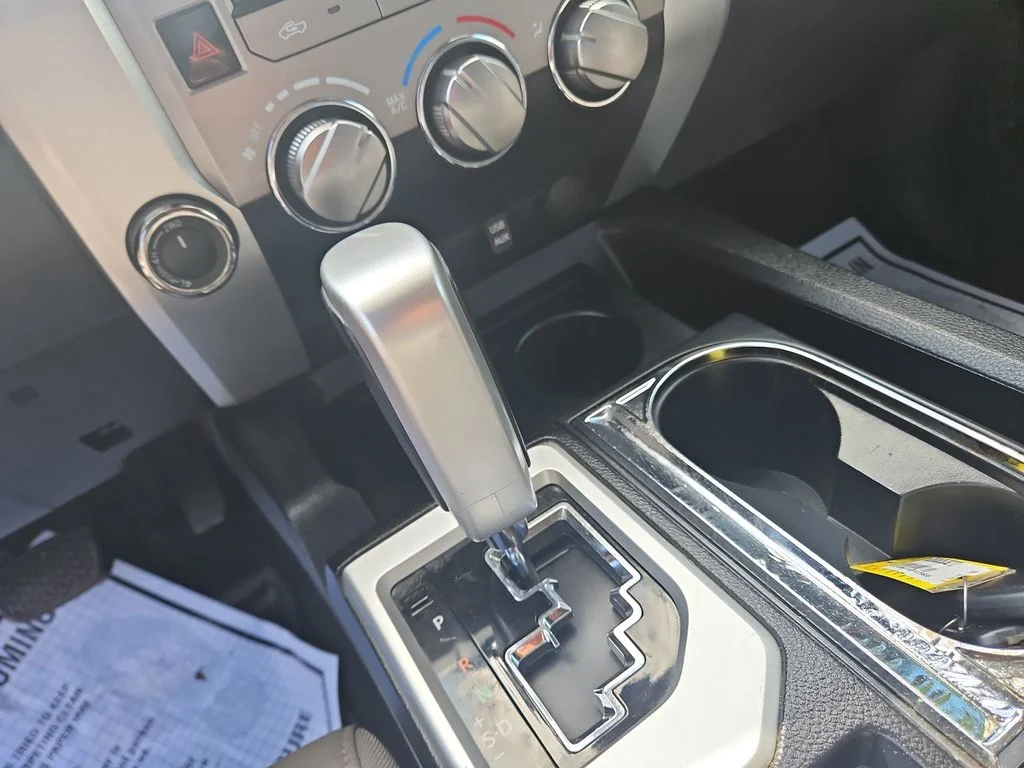 Used 2018 Red Toyota SR5 image 23