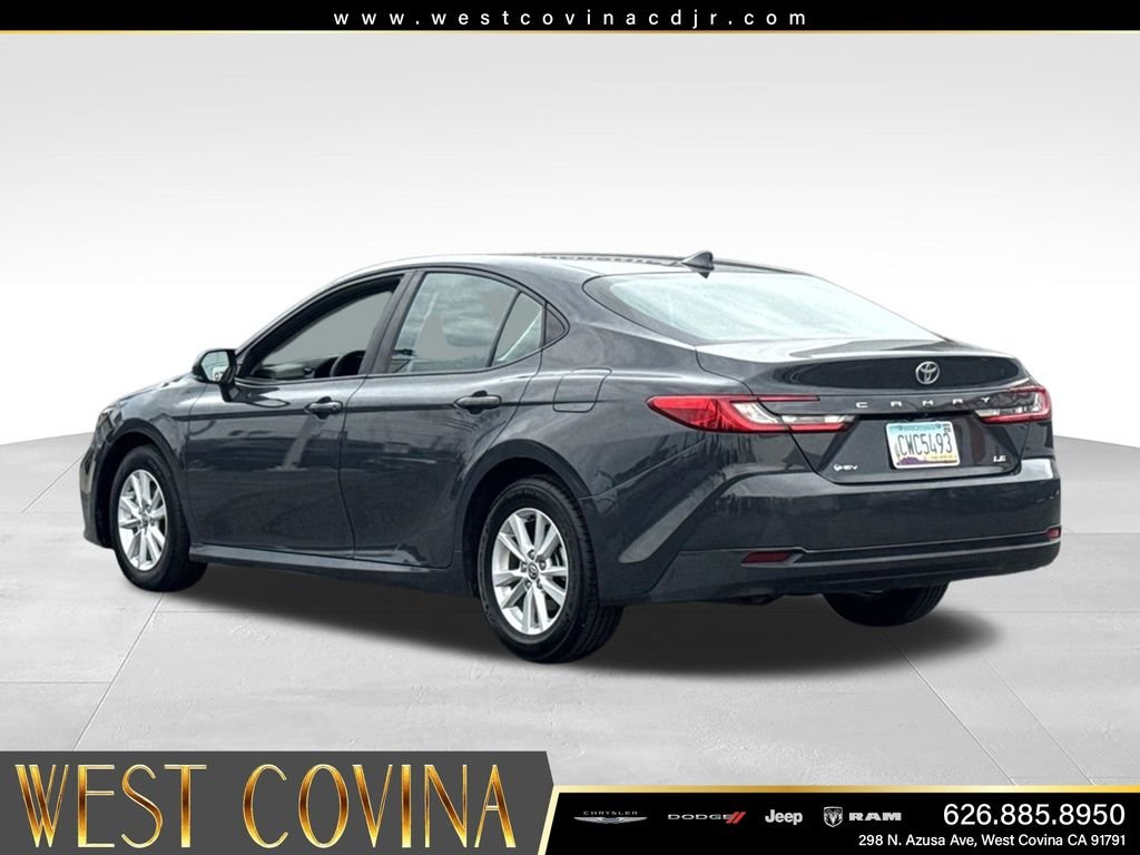 Used 2025  Toyota LE image 7