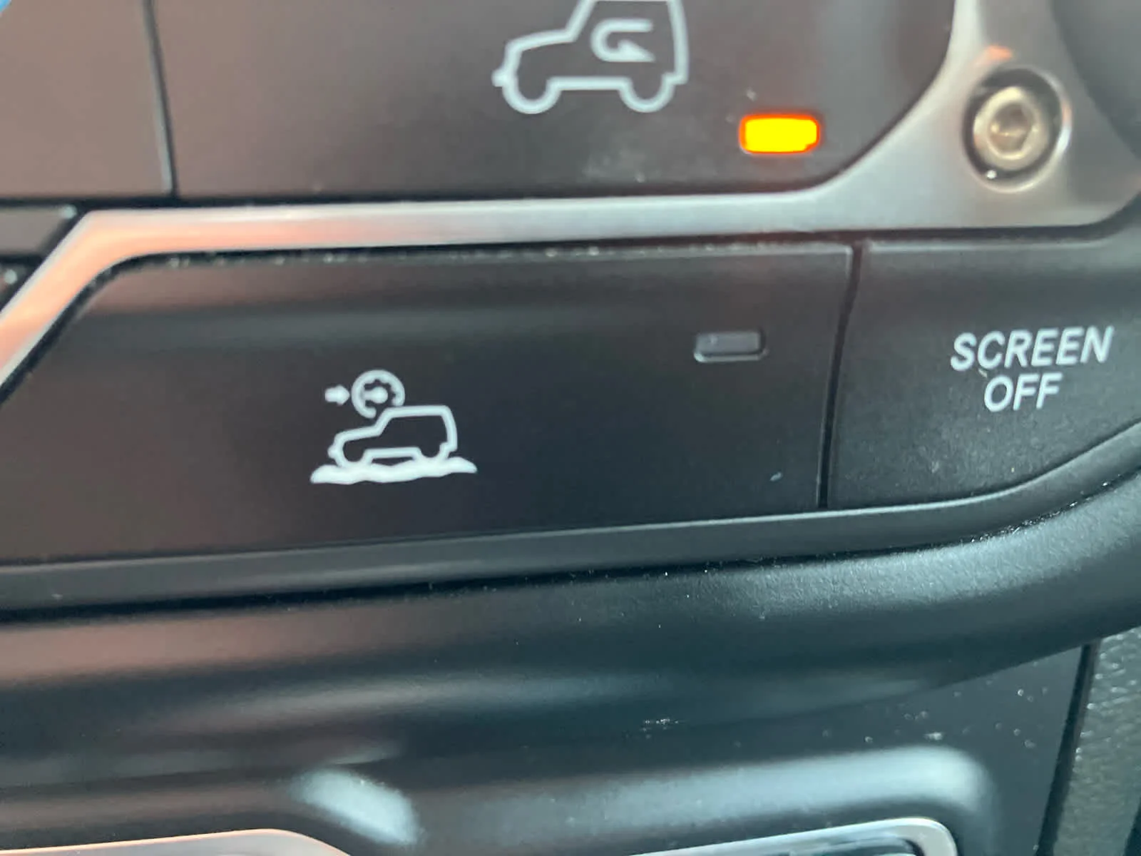 Used 2022 Sting-Gray Clearcoat Jeep Rubicon image 30