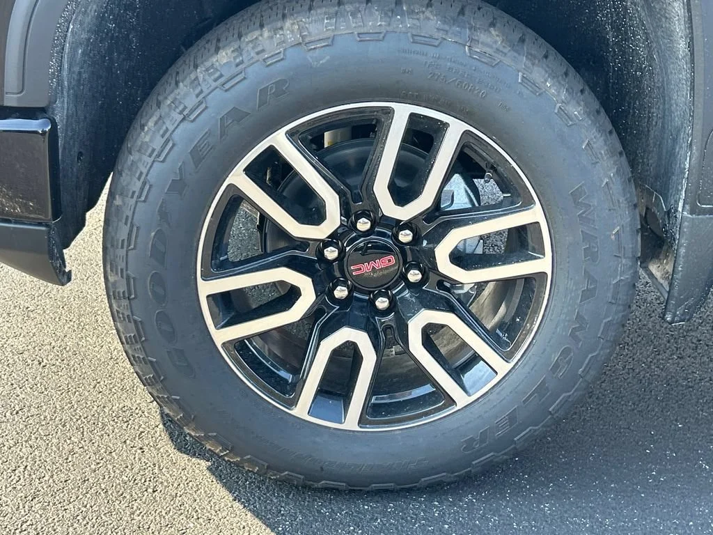 2026 GMC Sierra 1500 AT4 - Photo 12