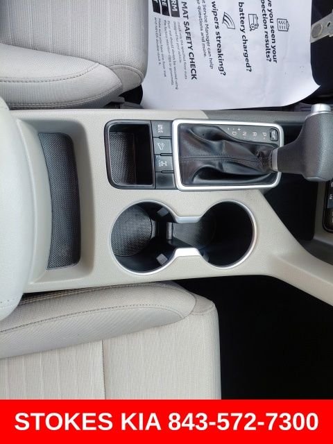 Used 2018 Silver Kia LX image 14