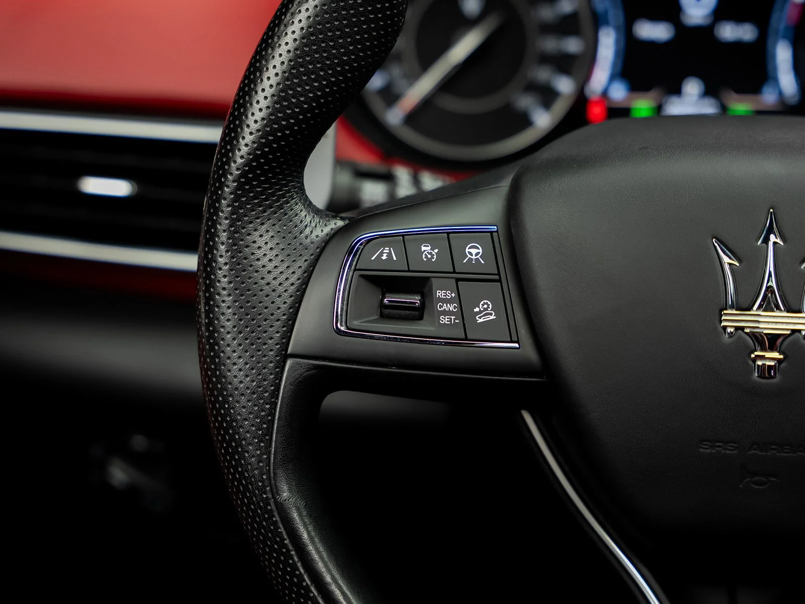 Used 2022 Gray Maserati Modena image 47