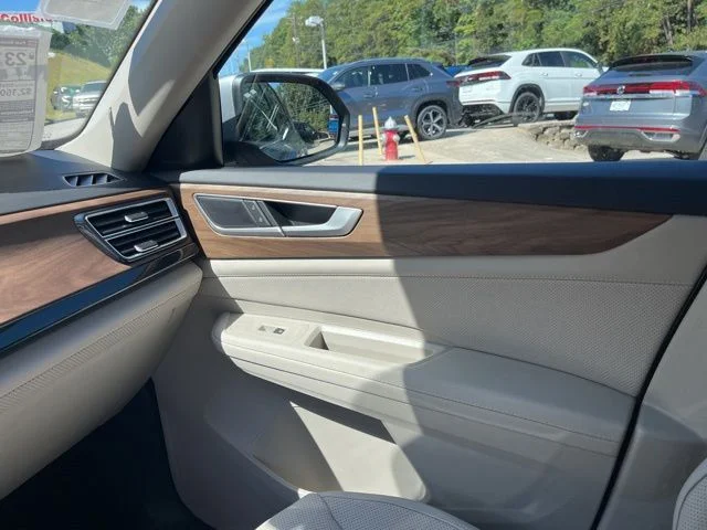 2026 Volkswagen Atlas SE - Photo 23