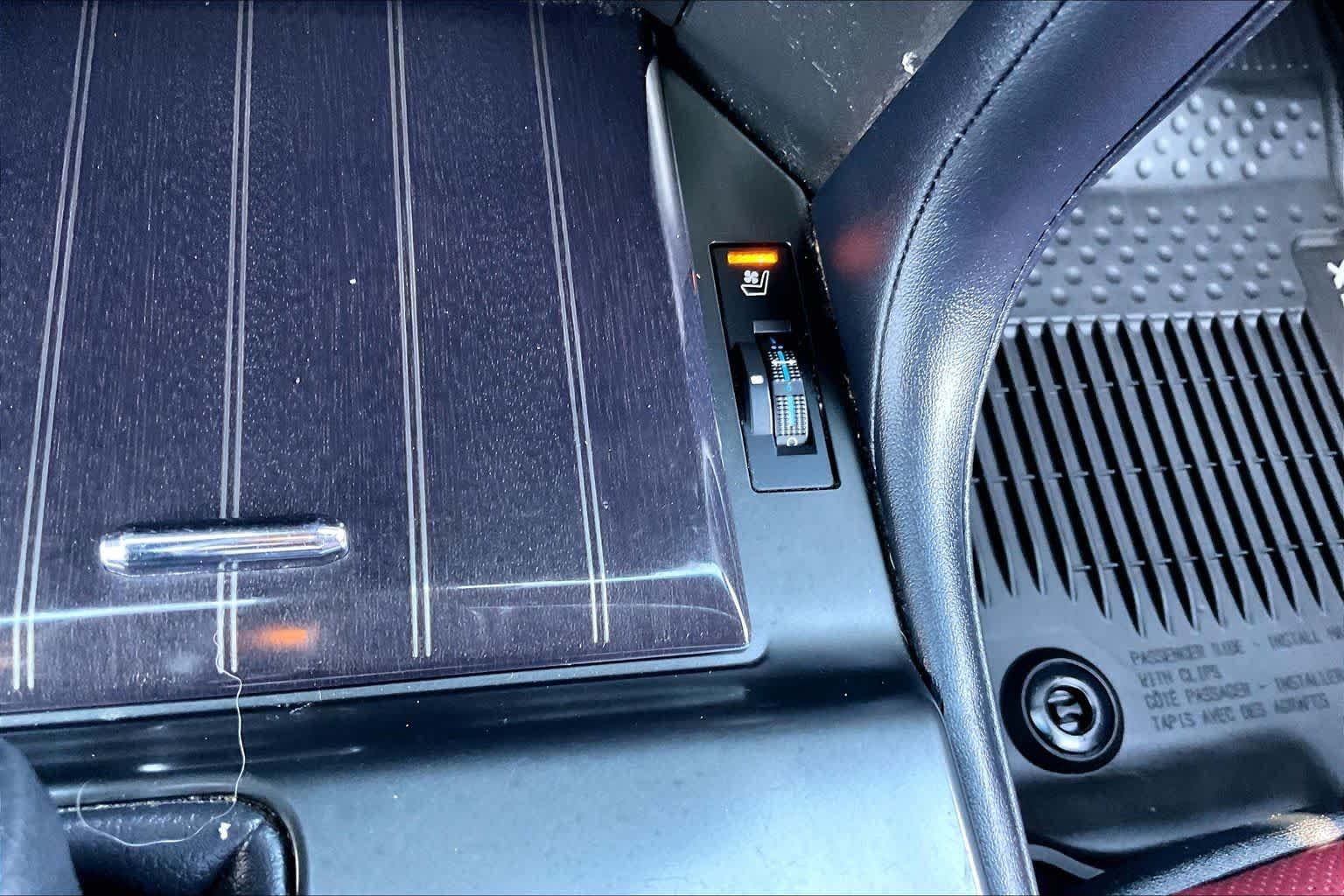 Used 2022 Black Onyx Lexus Premium image 32