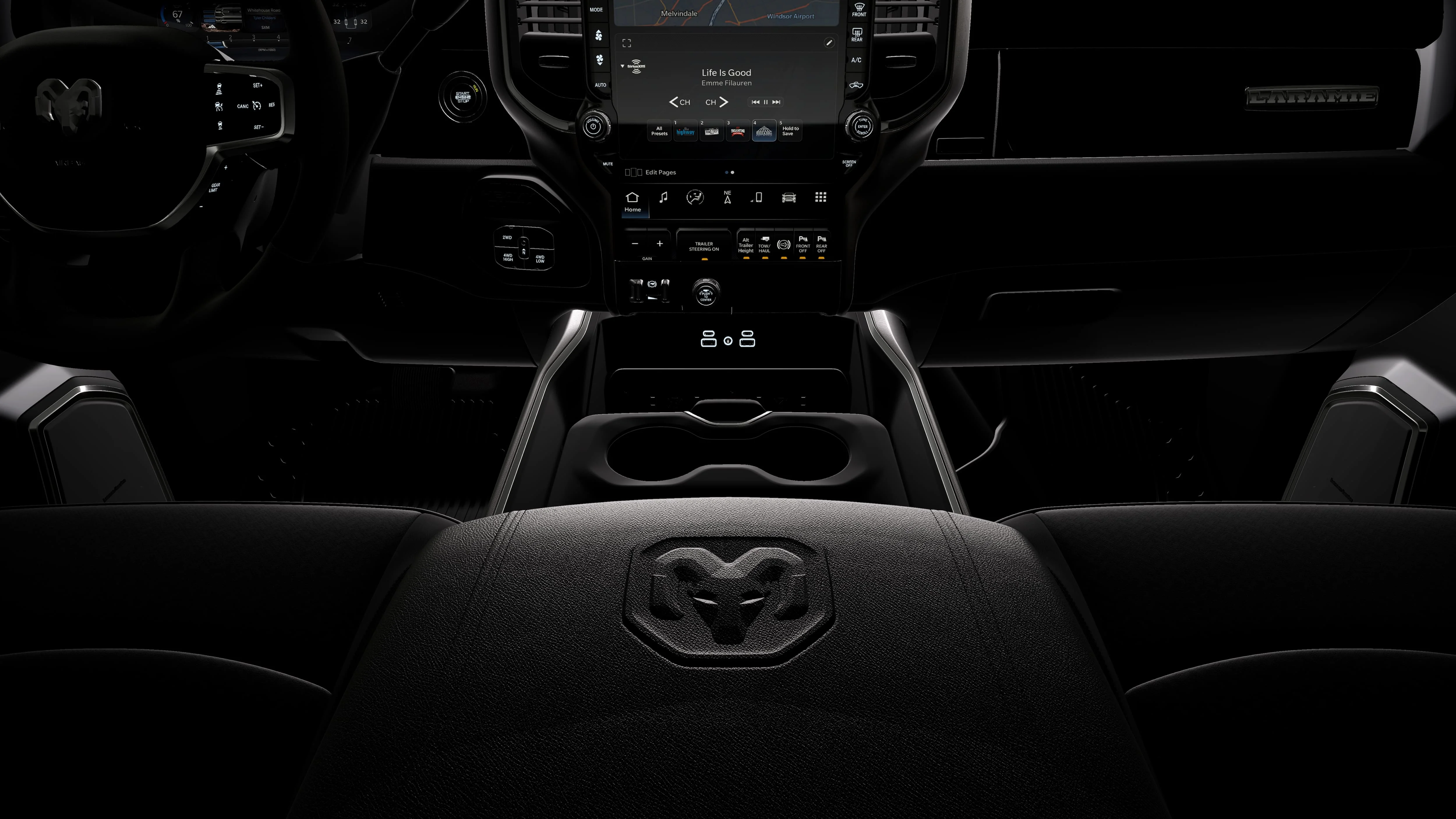 New 2026 Diamond Black Crystal Pearl-Coat Exterior Paint RAM LARAMIE image 17