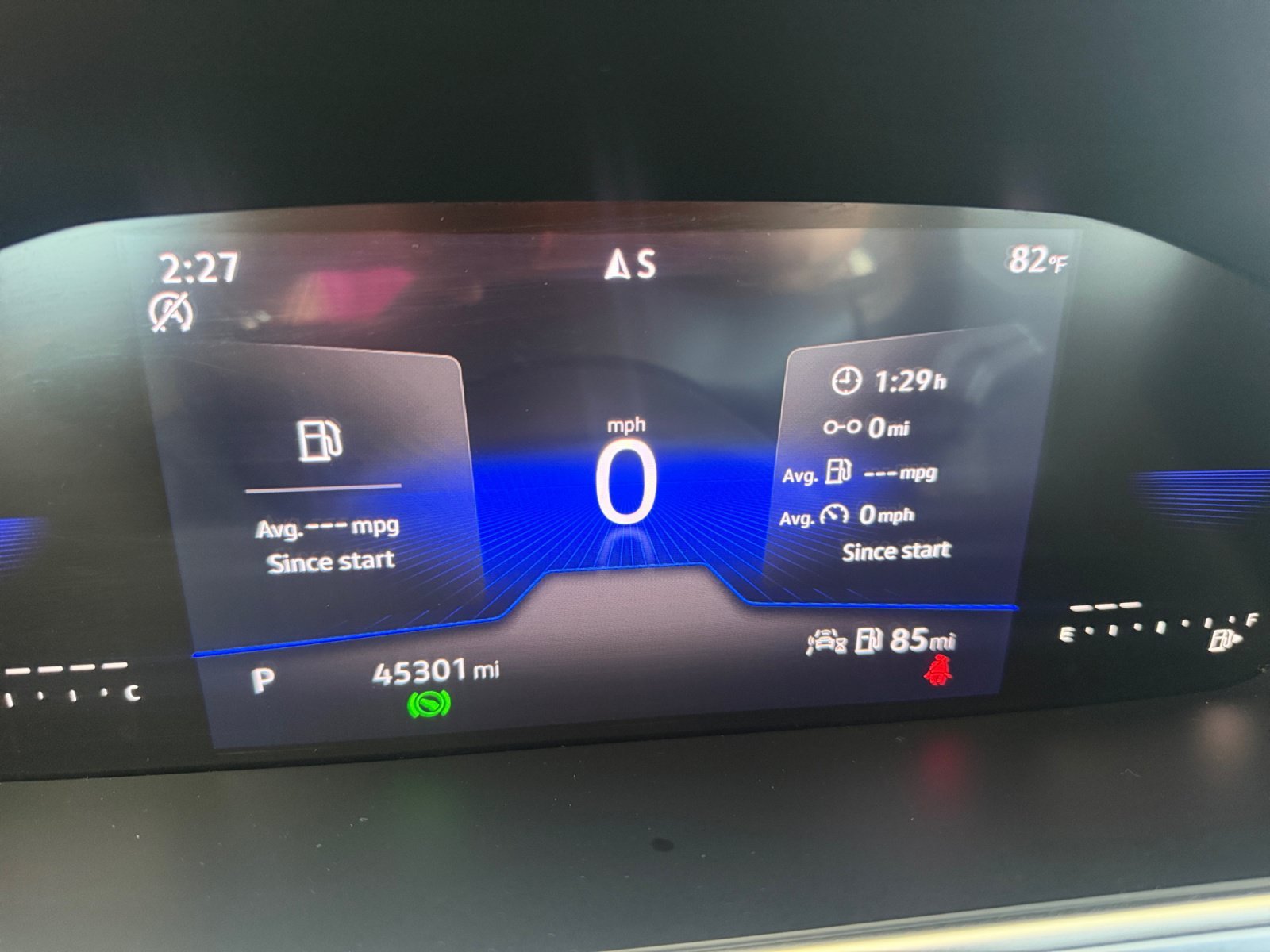 Certified Used 2025 Silver Volkswagen SE image 17