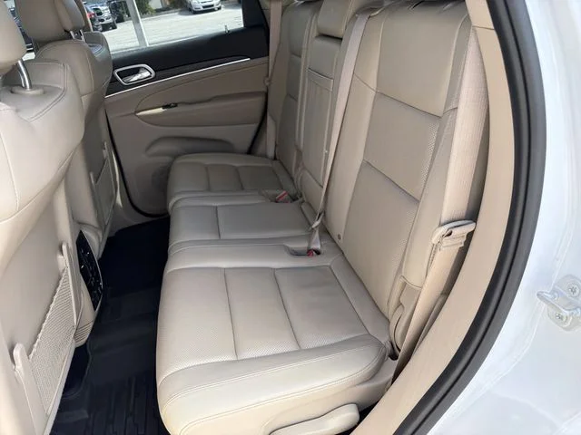 Used 2021 White Jeep Limited image 16