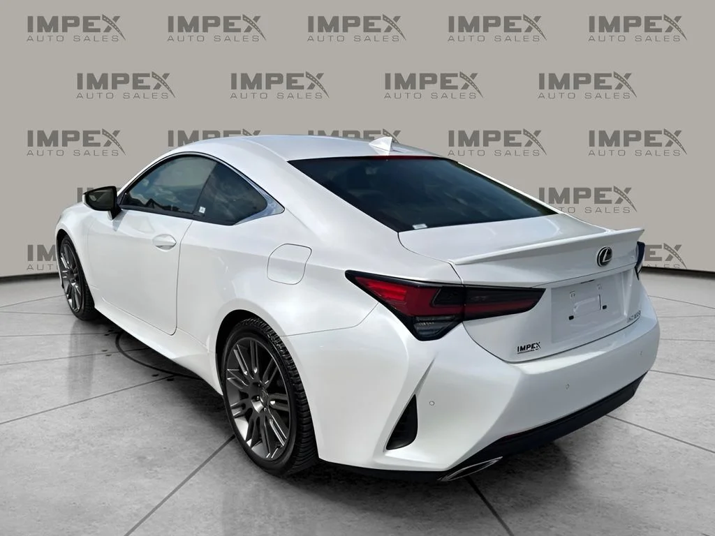 Used 2022 White Lexus 350 image 2