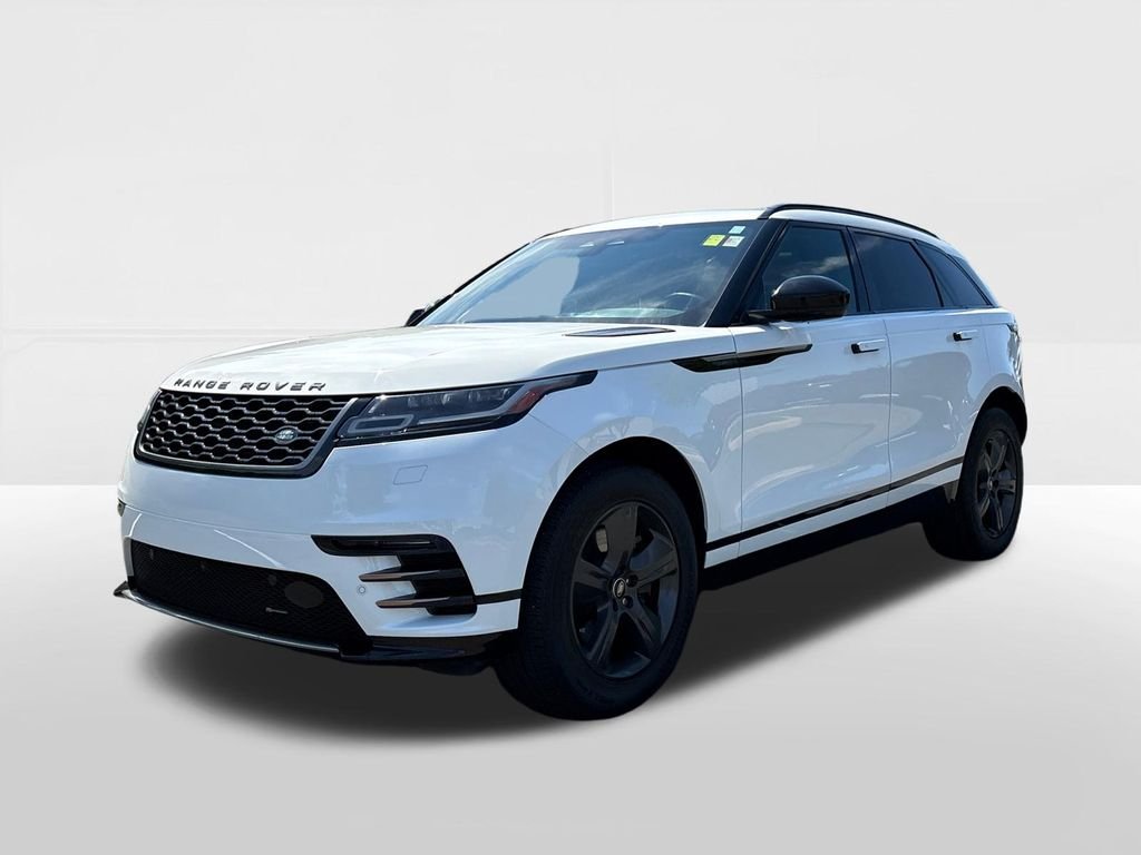 Certified Used 2023 White Land Rover R-Dynamic S image 1
