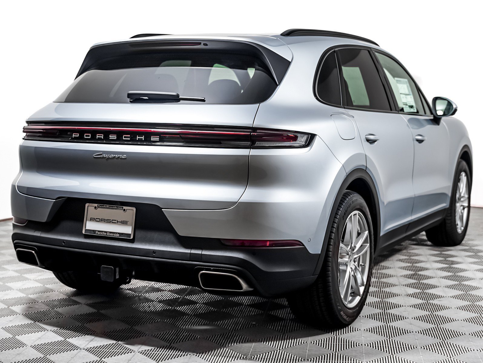 New 2026 DOLOMITE SILVER Porsche  image 11