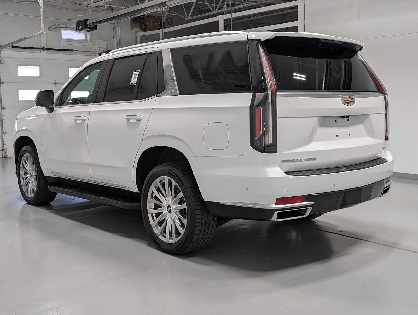 Used 2023 Crystal White Tricoat Cadillac 4WD Premium Luxury image 10