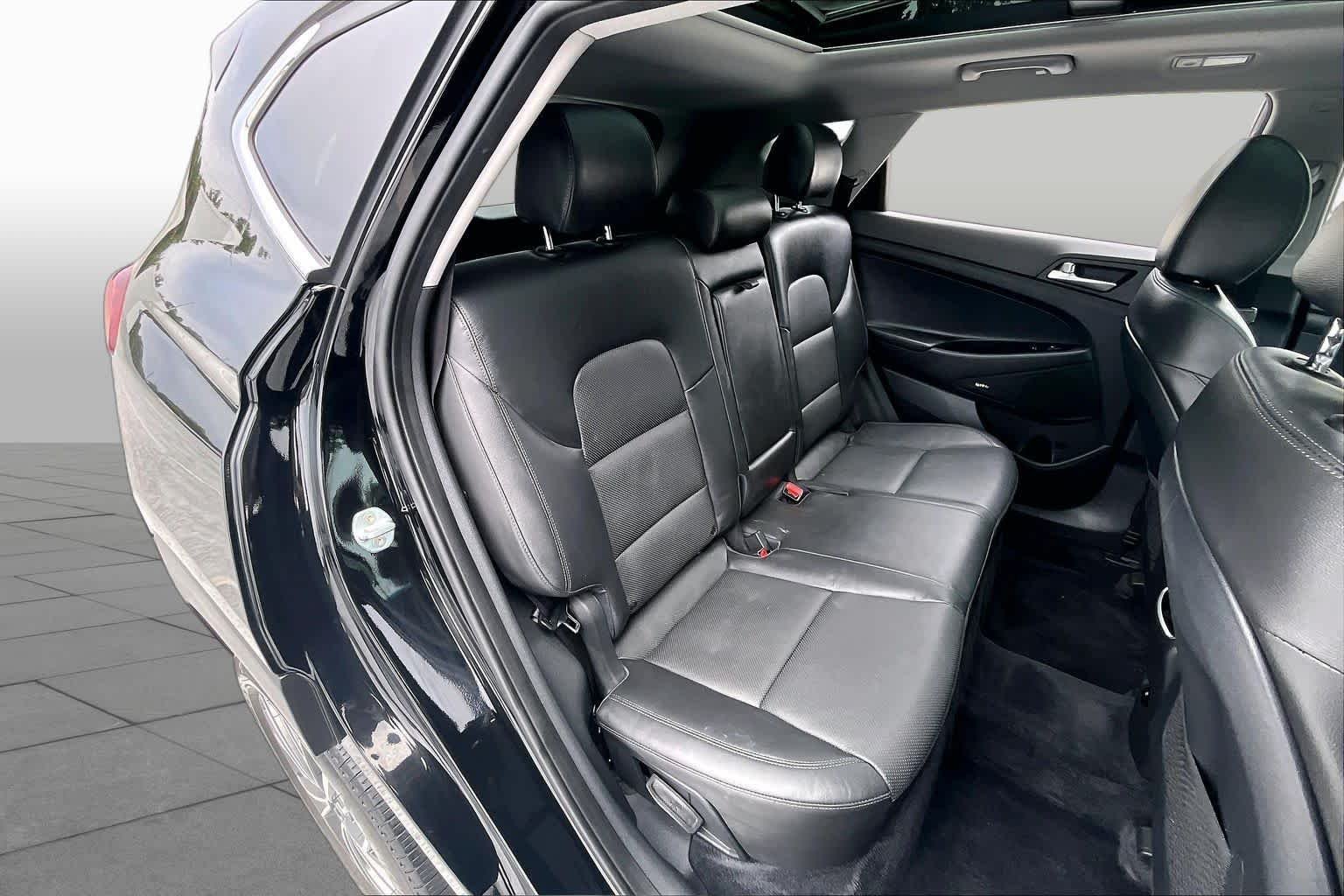 Used 2021 Black Noir Pearl Hyundai Ultimate image 19