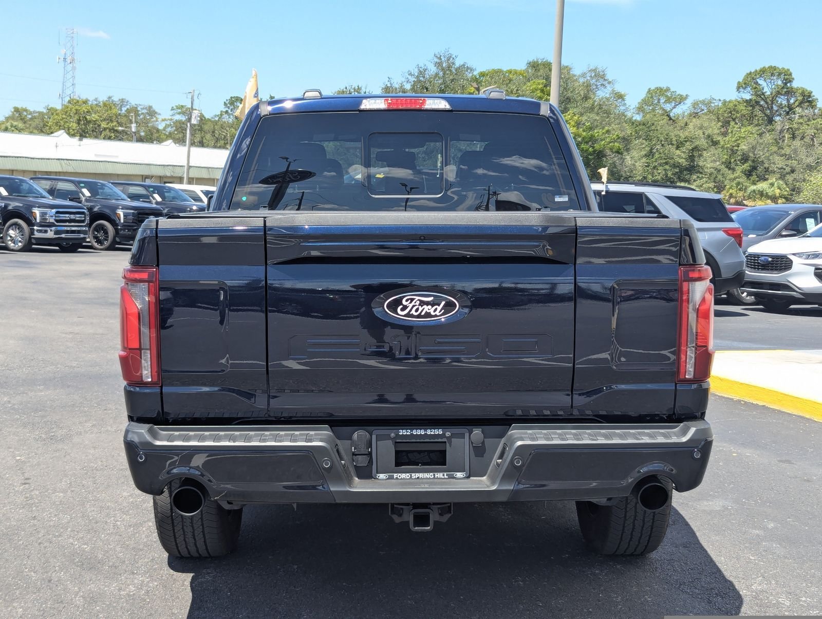 Certified Used 2025 Blue Metallic Ford Lariat image 6