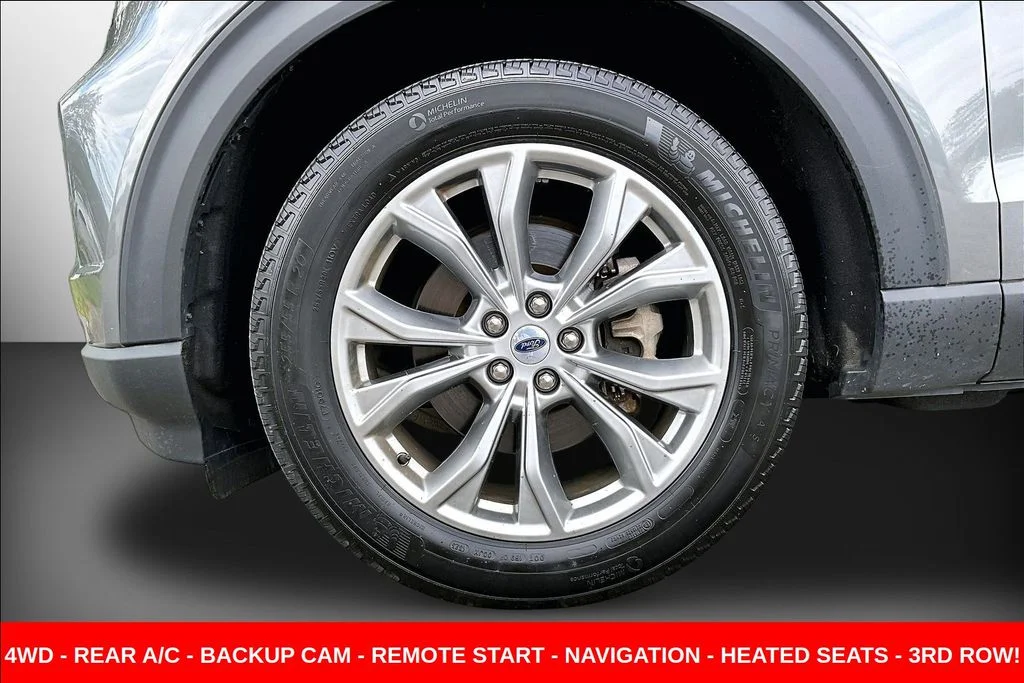 Used 2023 Gray Ford XLT image 33