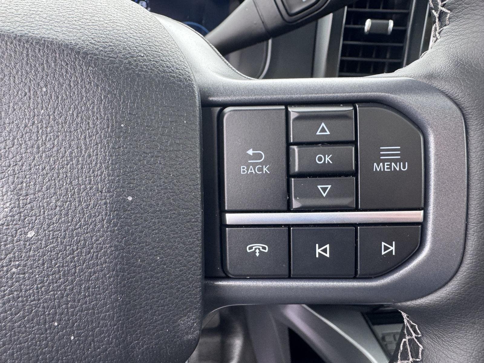 Used 2026 Glacier Gray Metallic Tri-Coat Ford Lariat image 16