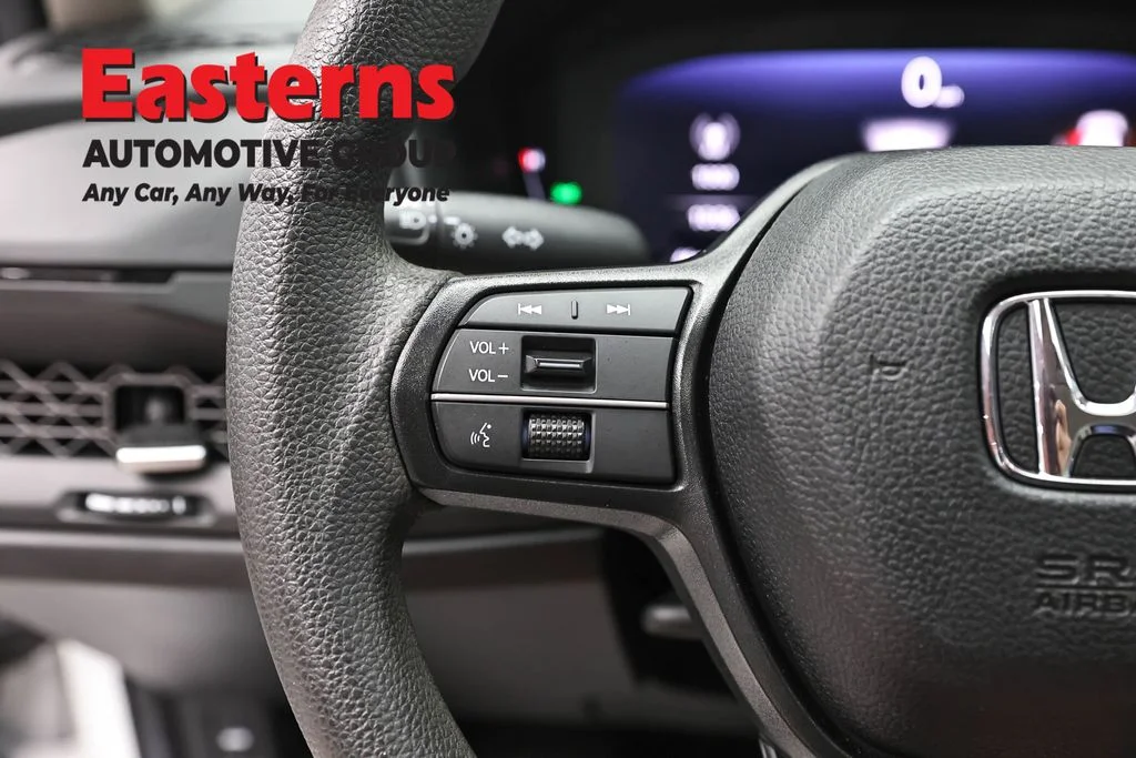 Used 2024 White Honda EX image 15