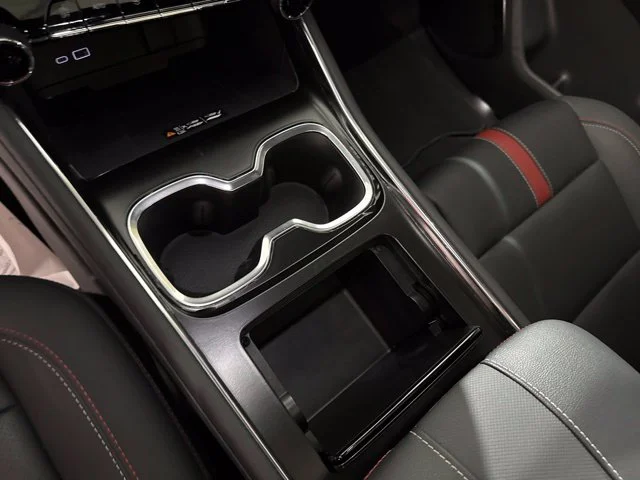 Used 2024 White Chevrolet RS image 22