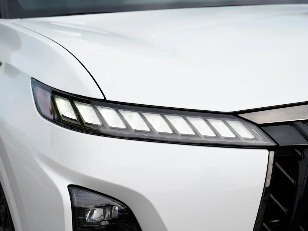 New 2026 RADIANT WHITE INFINITI Sport 4WD image 3
