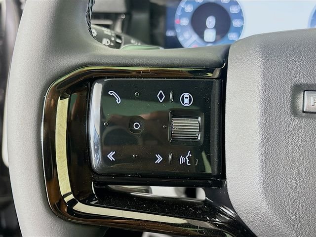 New 2026 Gray Land Rover Dynamic image 10