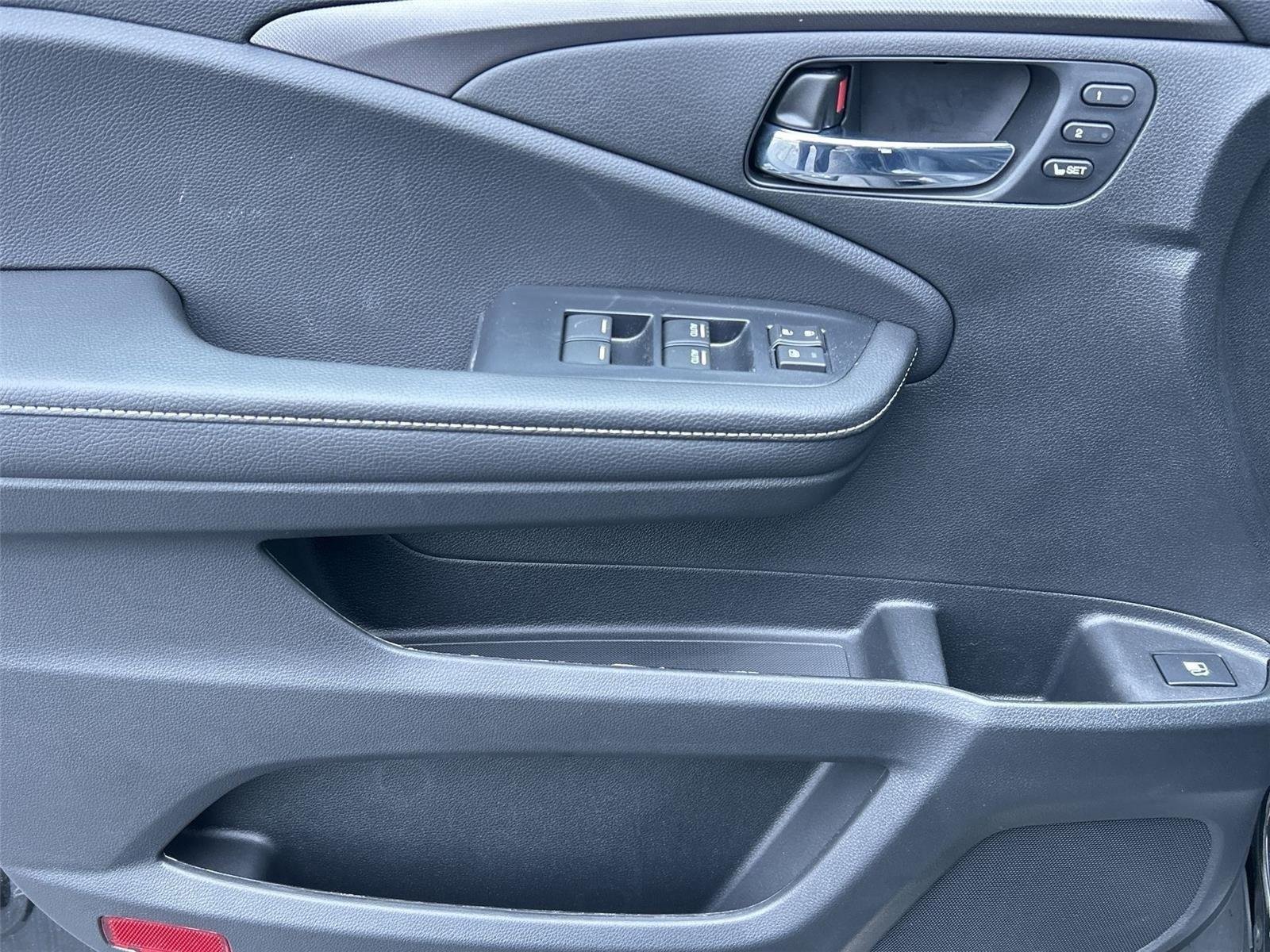 2025 Honda Ridgeline RTL - Photo 13