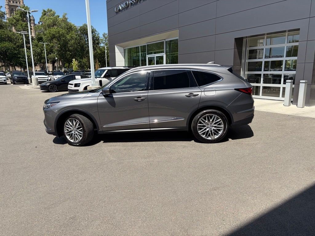 Used 2022 Gray Acura w/Advance Package image 2