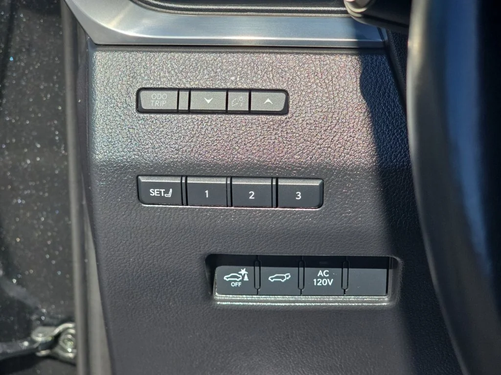 Certified Used 2024 CAVIAR Lexus 550 Luxury image 27