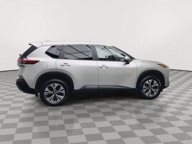 Used 2023 Brilliant Silver Metallic Nissan SV image 34