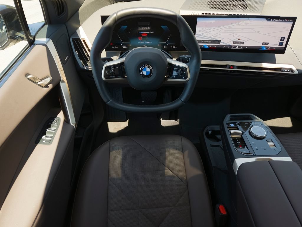 Used 2026 Dark Graphite Metallic BMW xDrive45 image 18