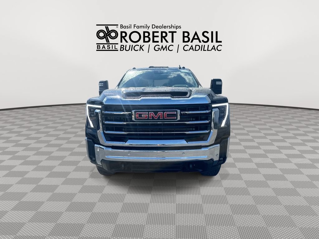 New 2026 Onyx Black GMC SLE image 3